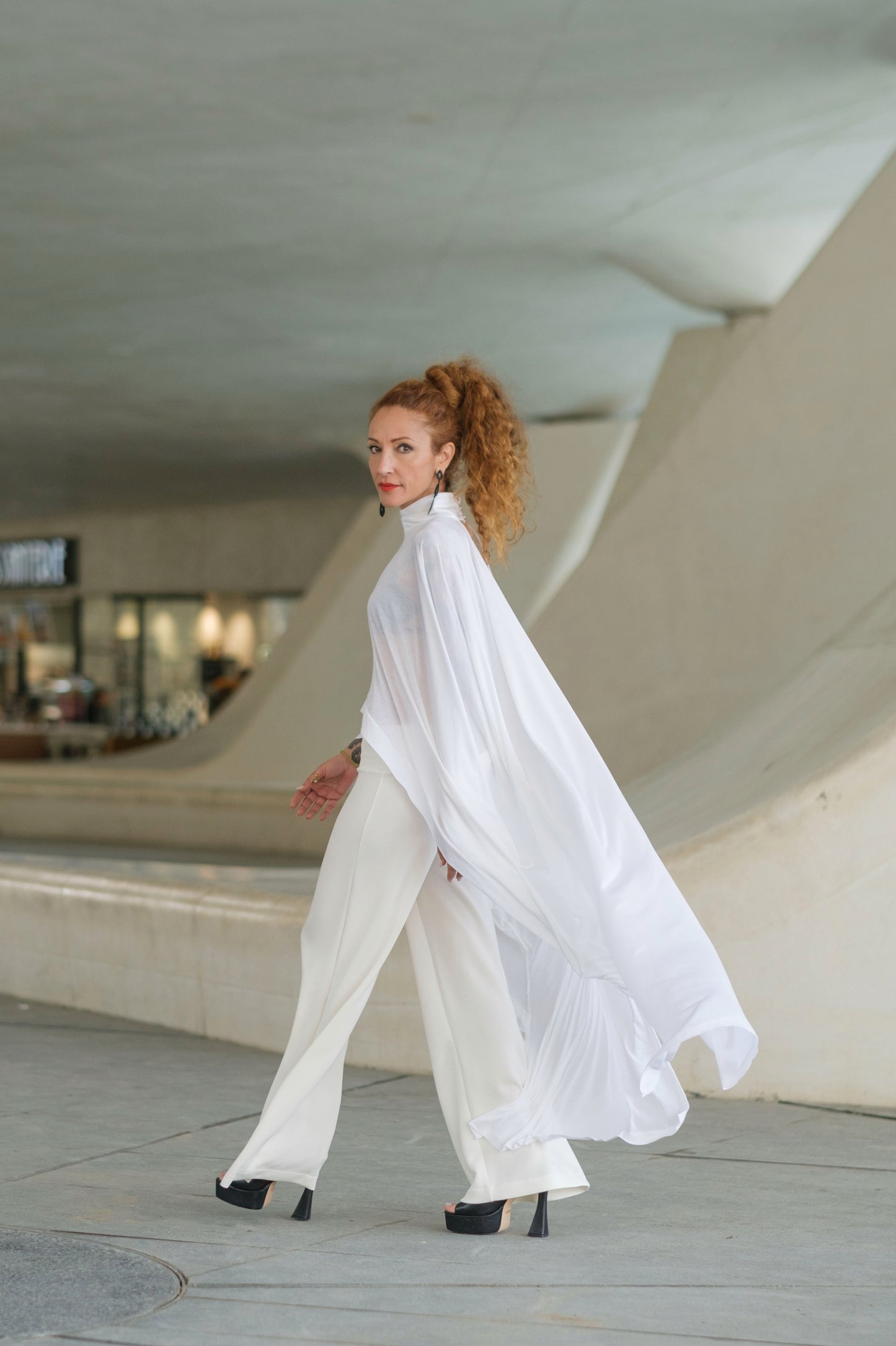 Women's White Elastic Waist Jersey Pants