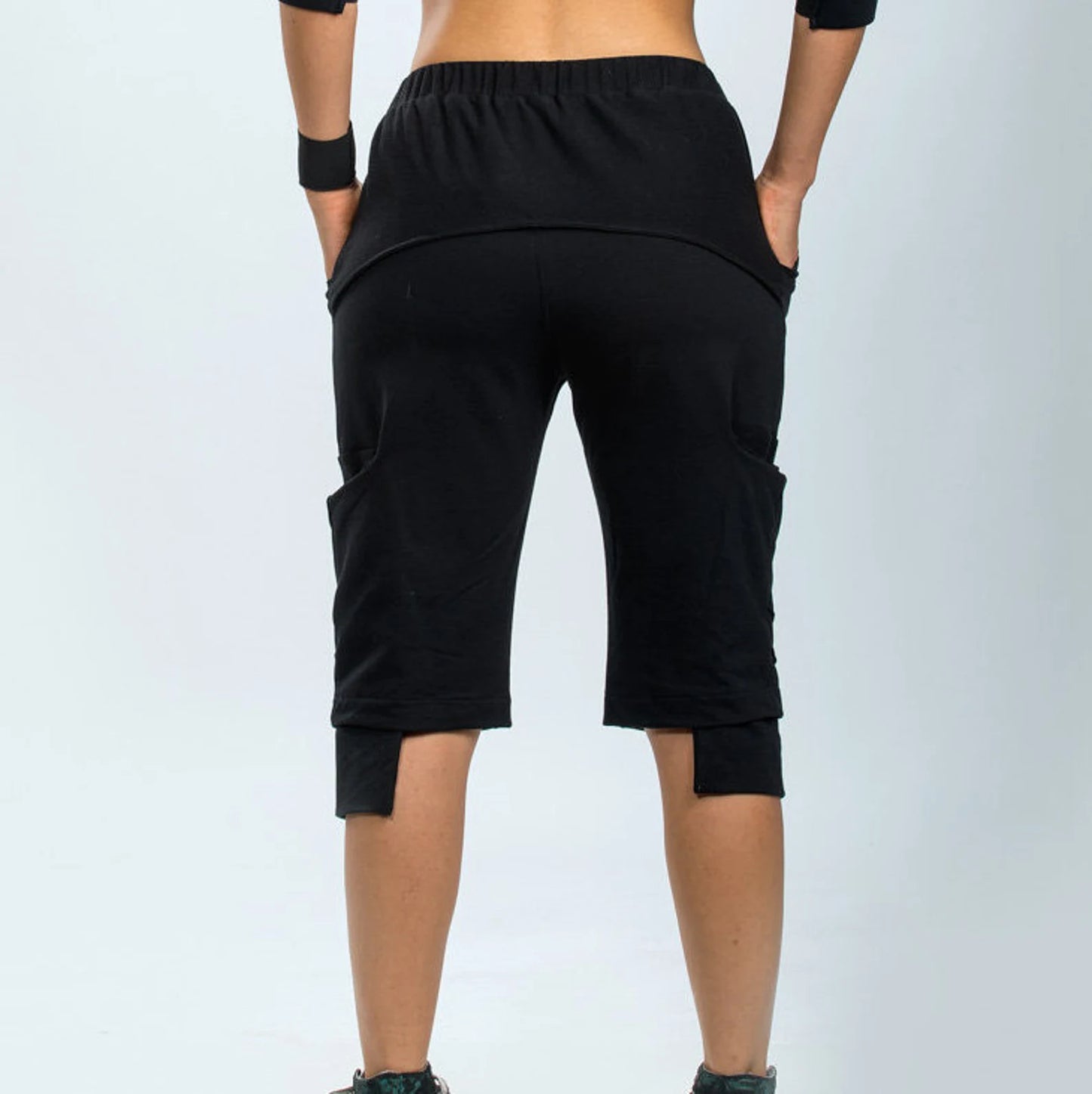Women's Cargo Capri Pants
