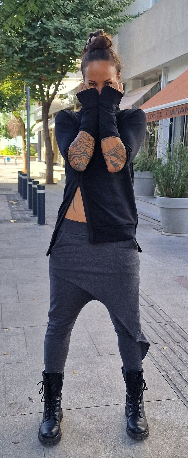 Black Asymmetric Long Sleeves Hooded Sweatshirt