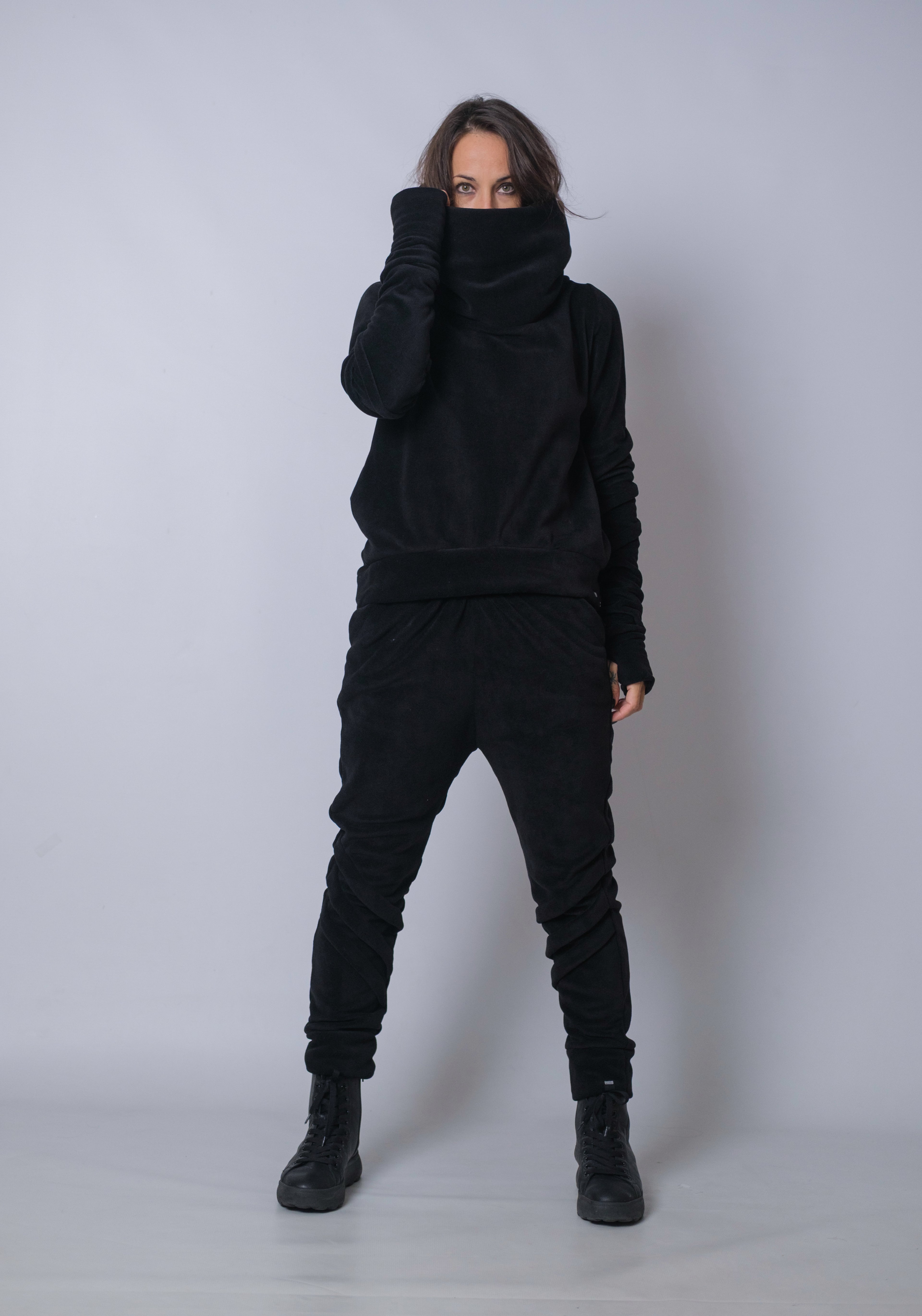 Dune Veil Fleece Top
