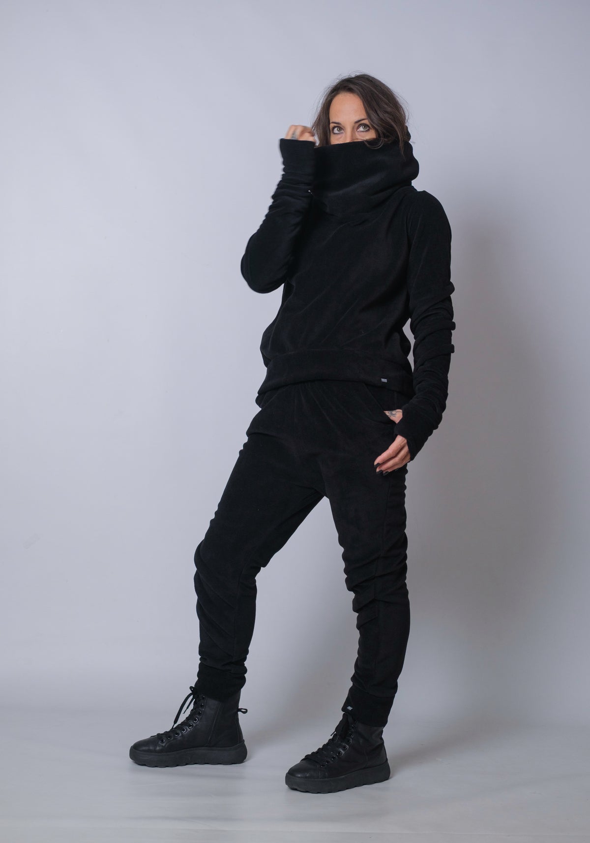 Dune Veil Fleece Top