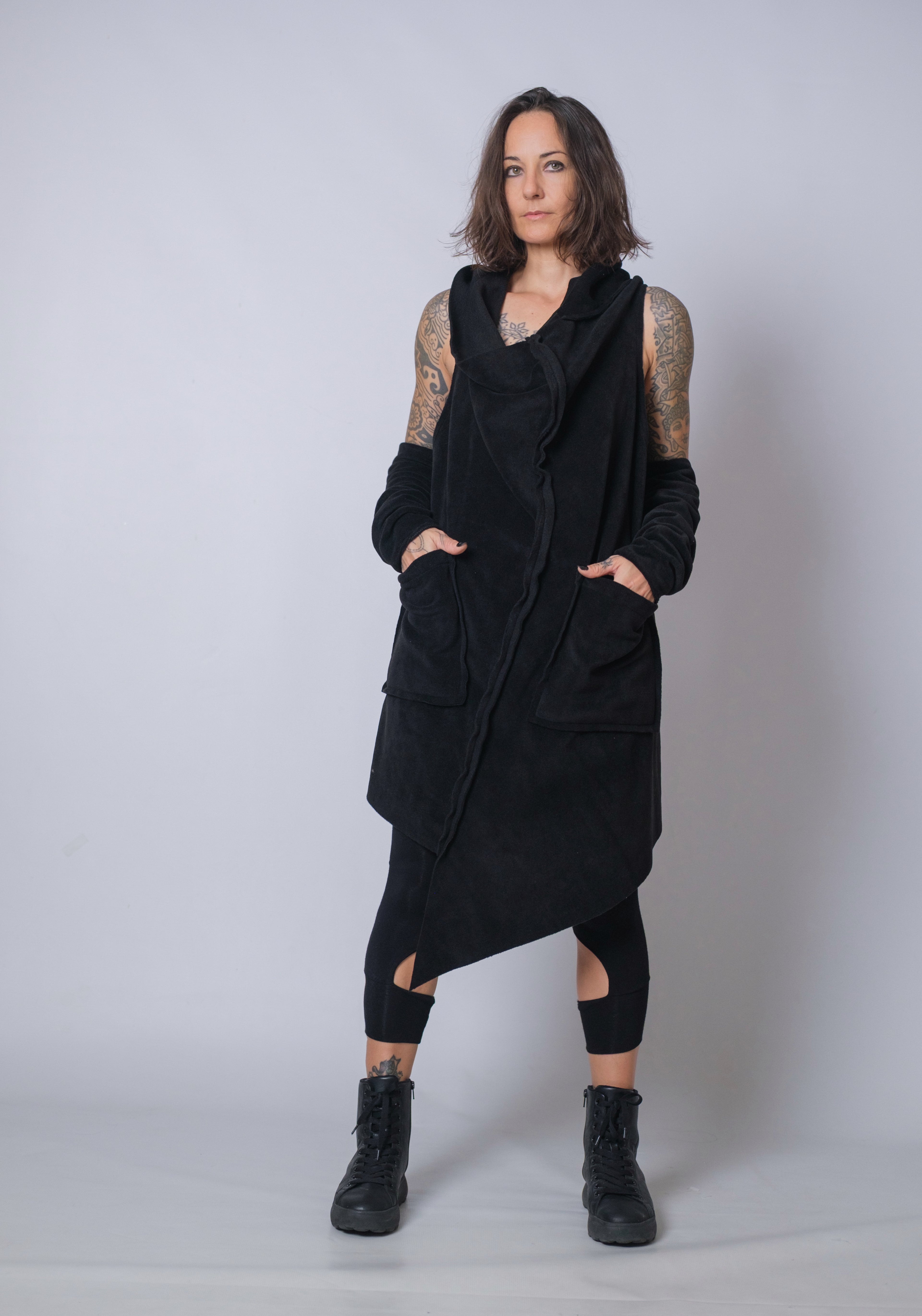 Dune Nomad Hooded Vest