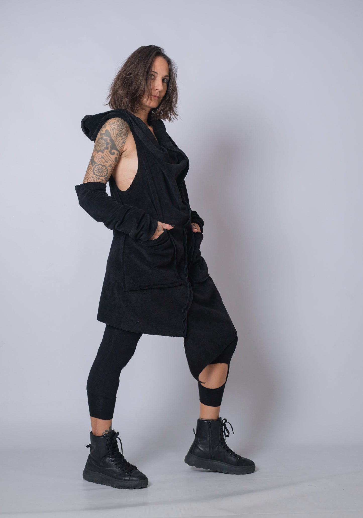 Dune Nomad Hooded Vest