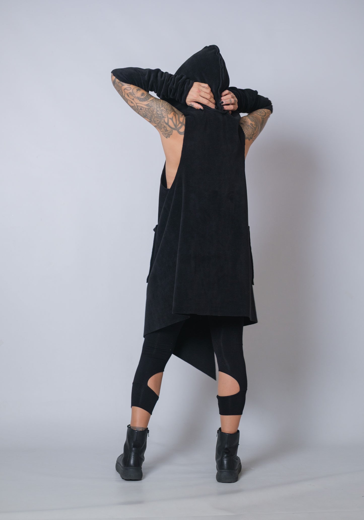 Dune Nomad Hooded Vest