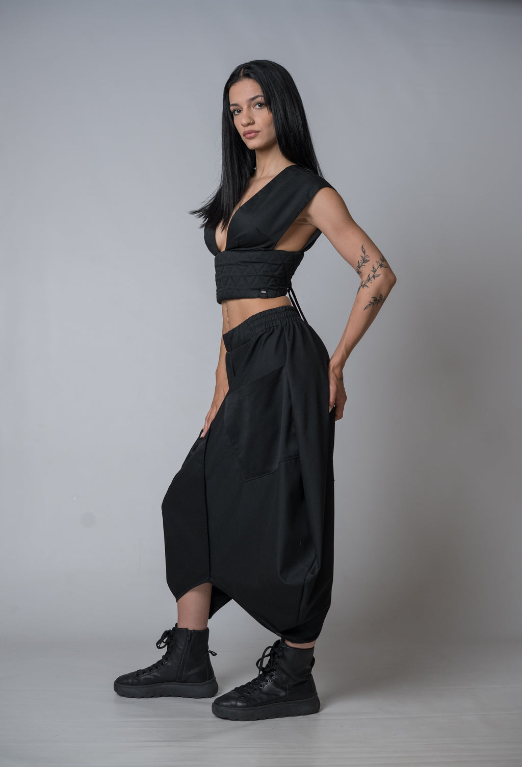 Silent Glam Sculpted Vest