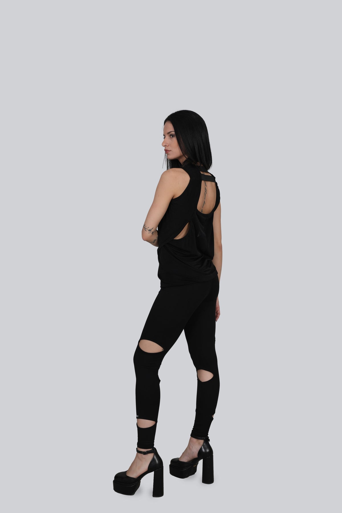 The Artemis Structured Black Top