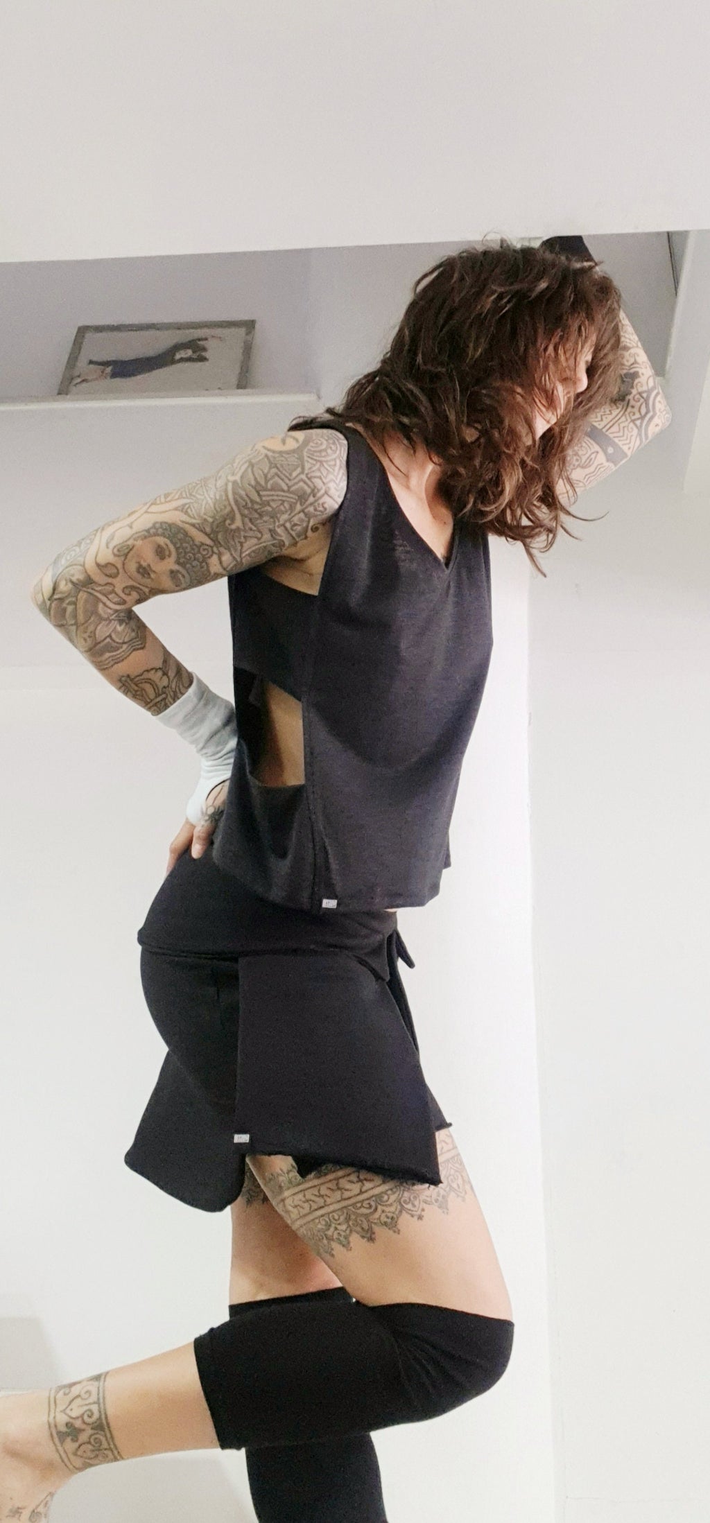 Women's Edgy Sleeveless Cotton Top
