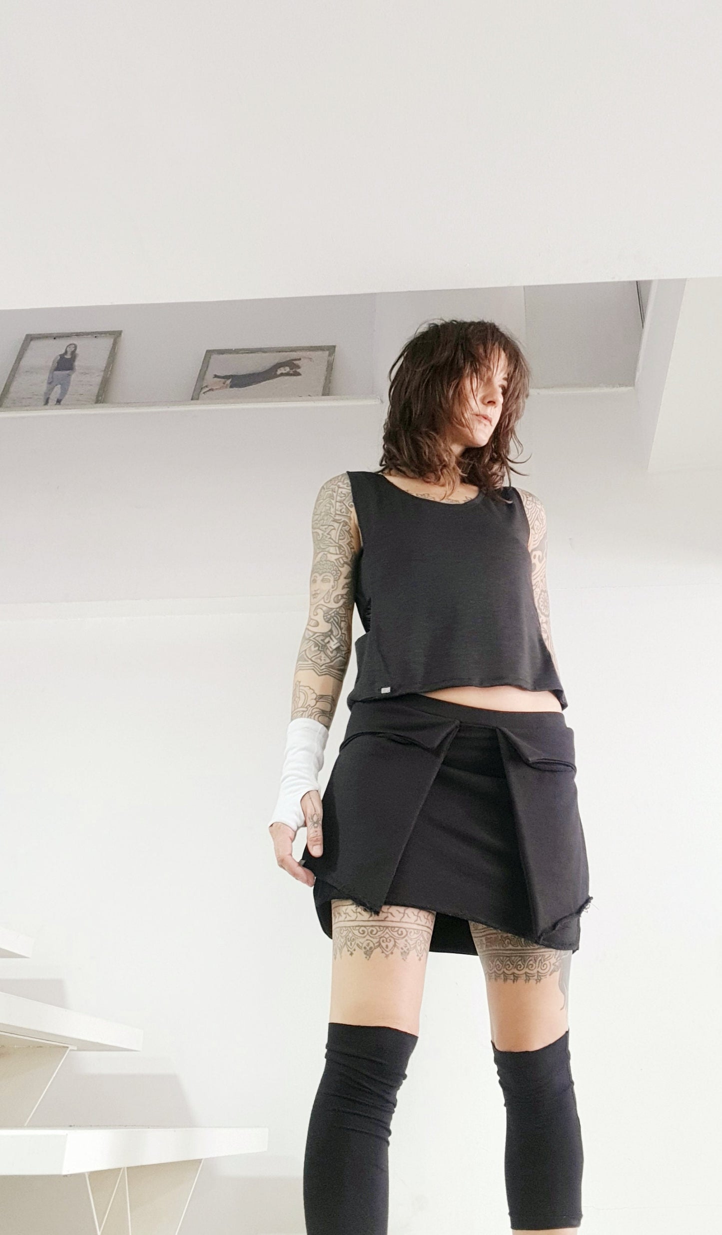 Women's Edgy Sleeveless Cotton Top