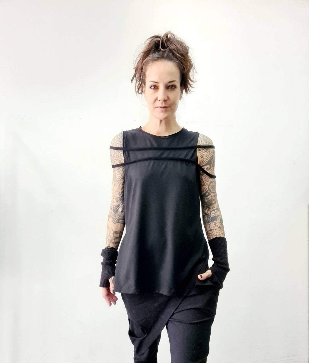 Women's Sleeveless Loose Shirt