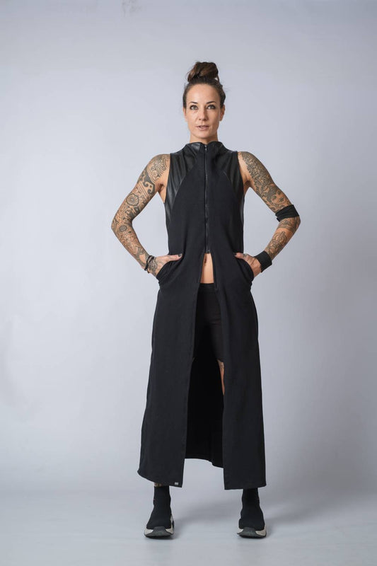 Elegant Black Sleeveless Midi Vest