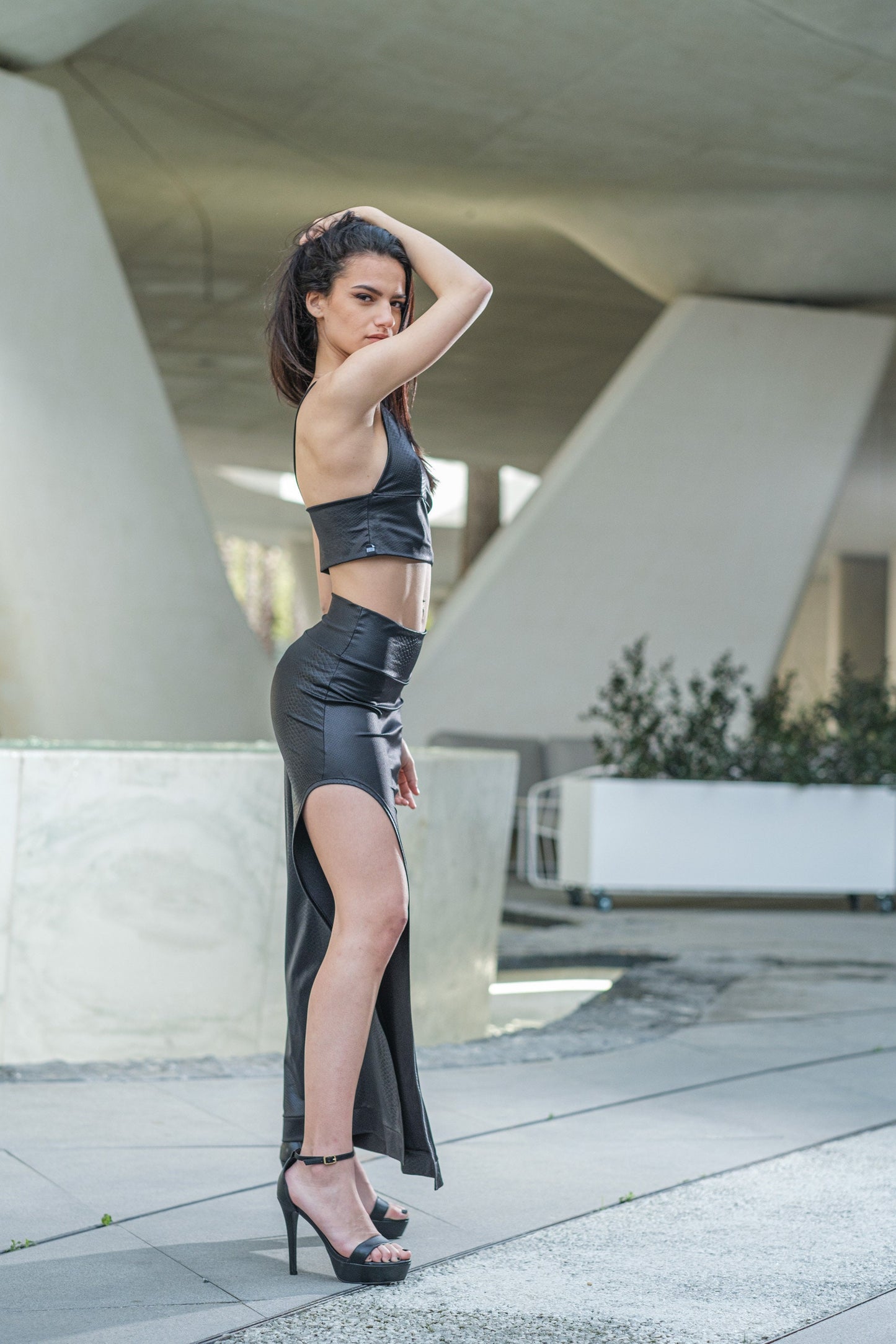 Backless Strappy Crop Top