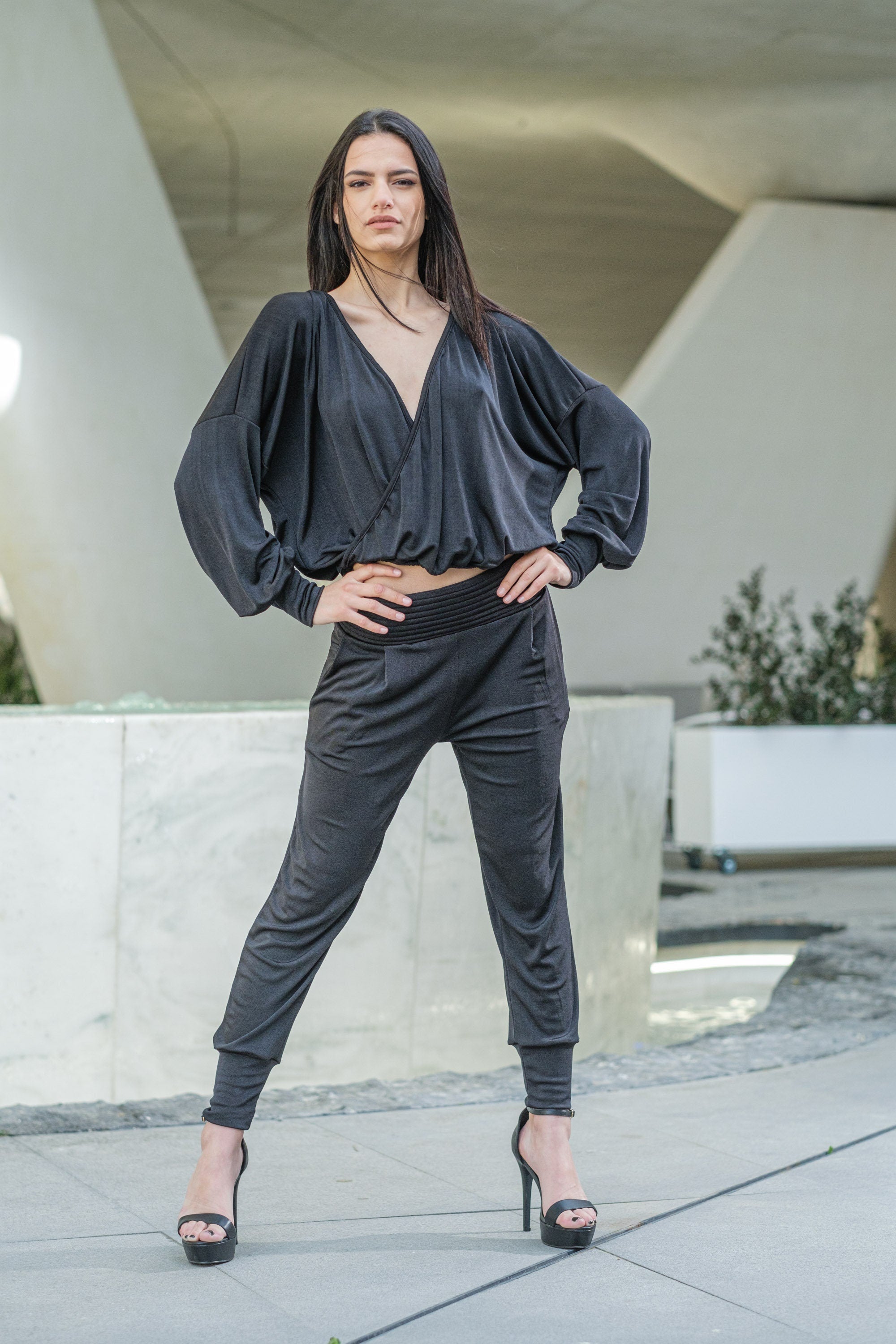 Deep V Neck Puffy Top