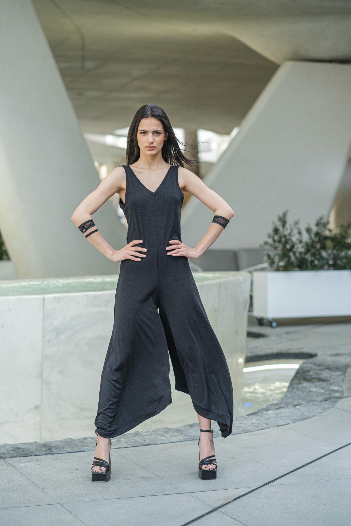 Loose Sleeveless Jumpsuit