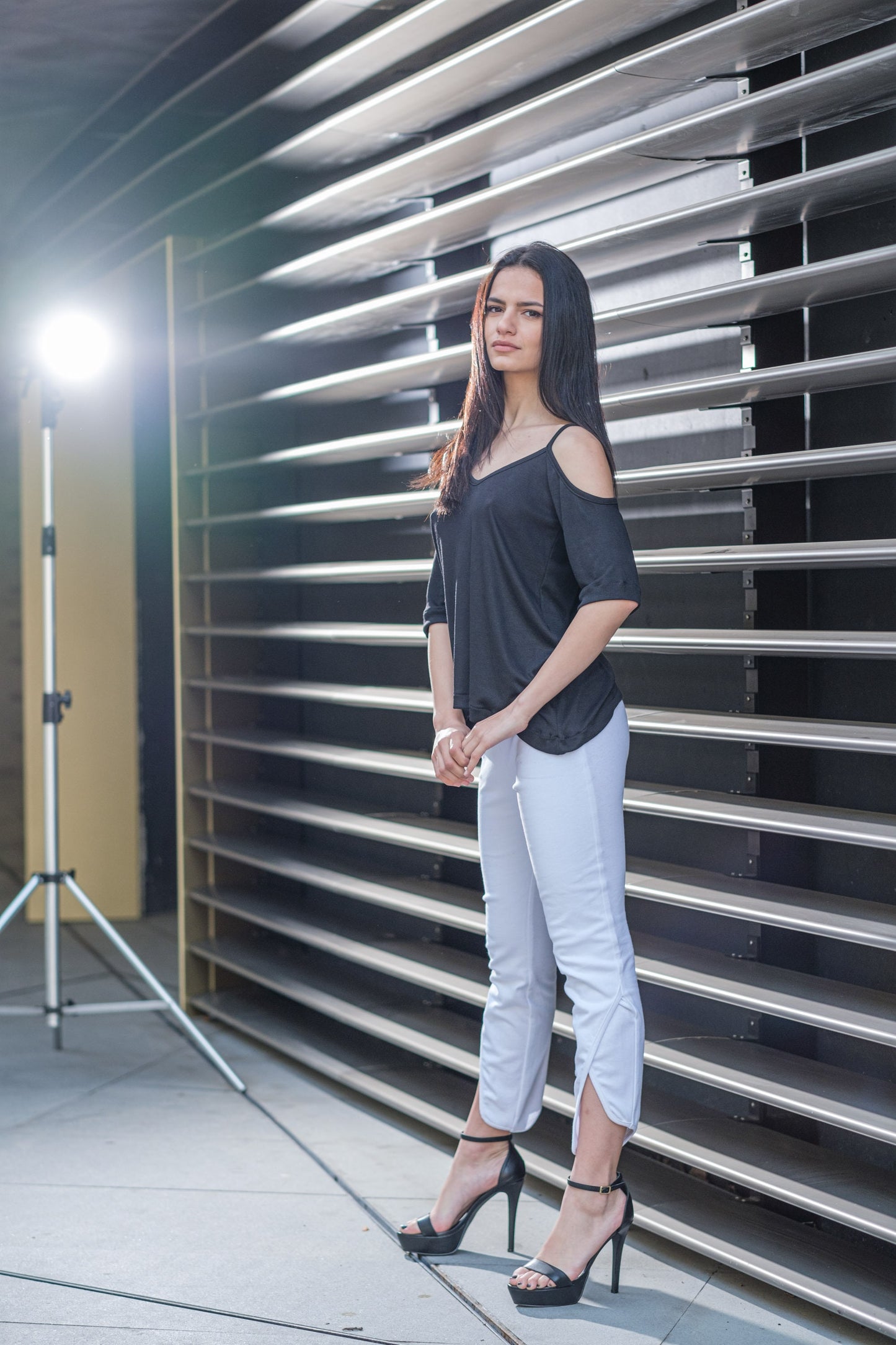 Women's Strappy Cold Shoulders Top