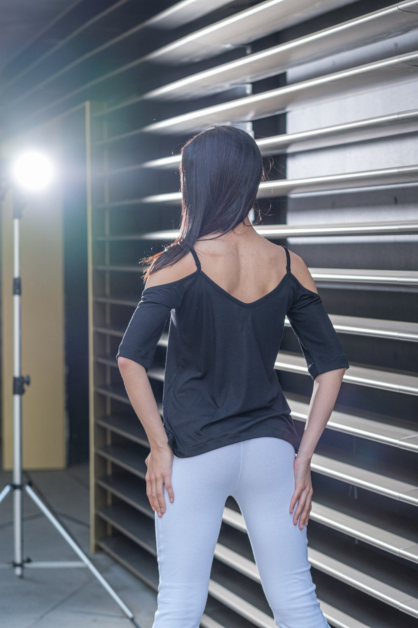 Women's Strappy Cold Shoulders Top