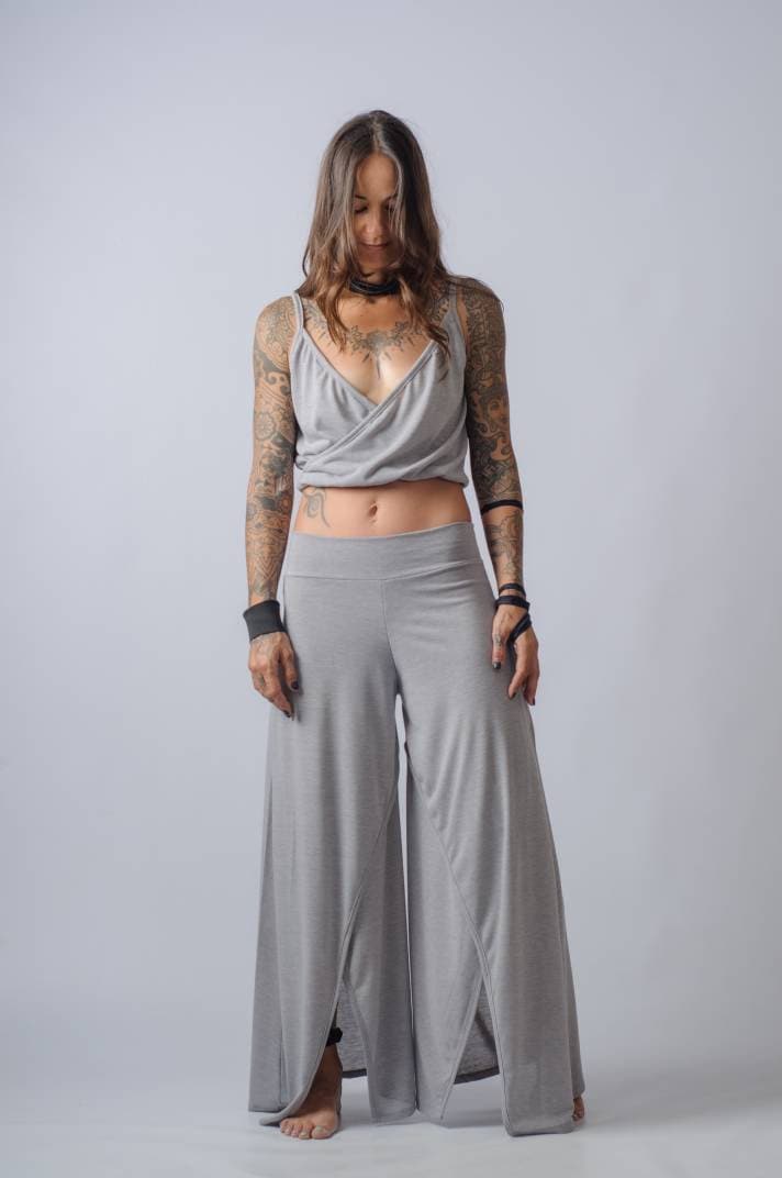 New High Waisted Wide Leg Pants / Extravagant Loose Trousers / Elegant Edgy Women's Palazzo Pants