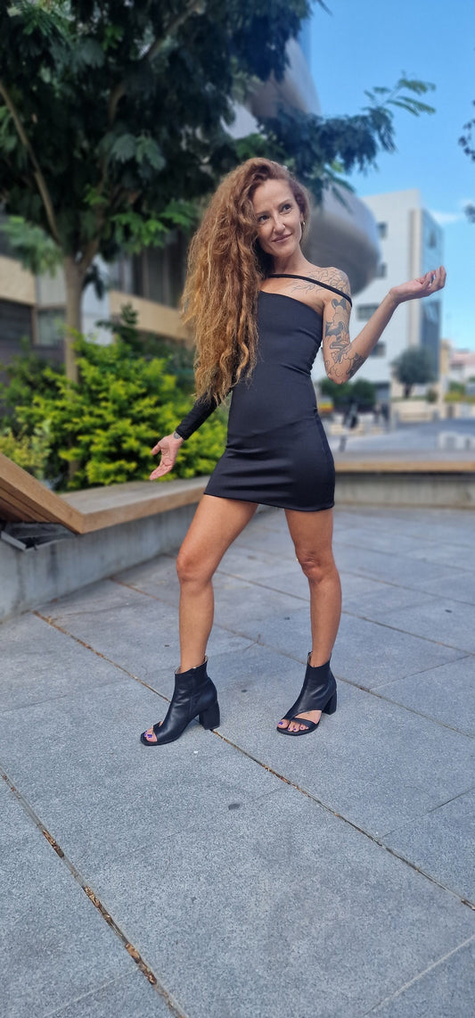 Black One-Shoulder Long Sleeve Mini Dress
