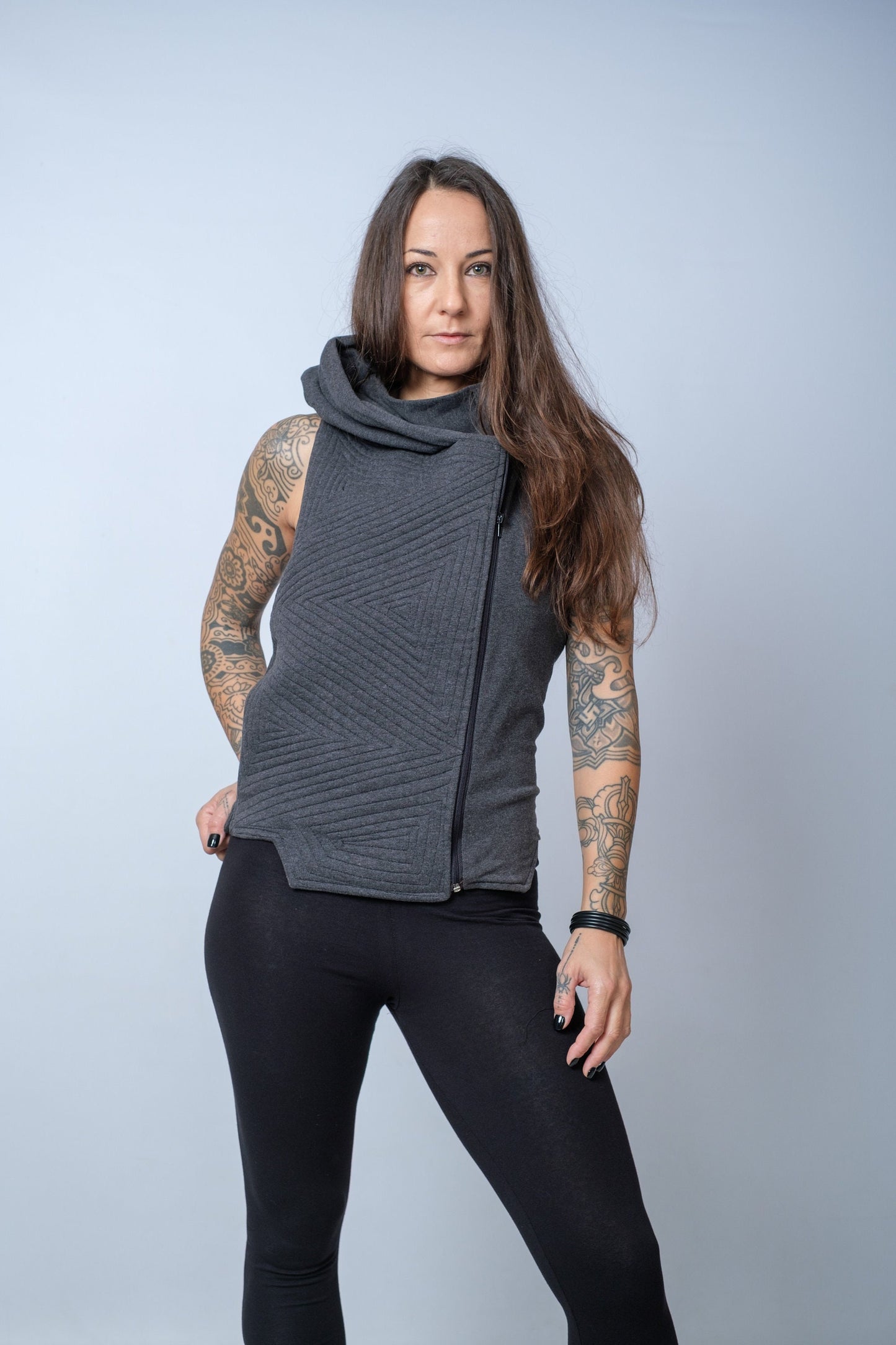 New Sleeveless Hooded Sweater