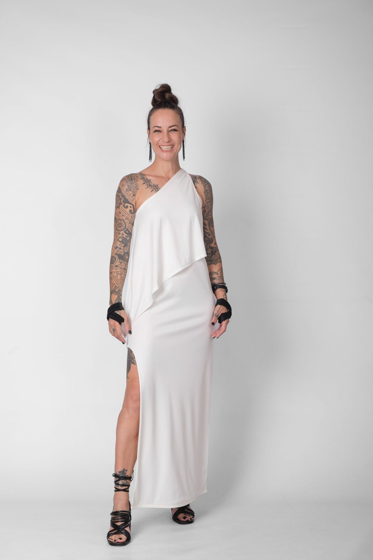 White One Shoulder Elegant Dress