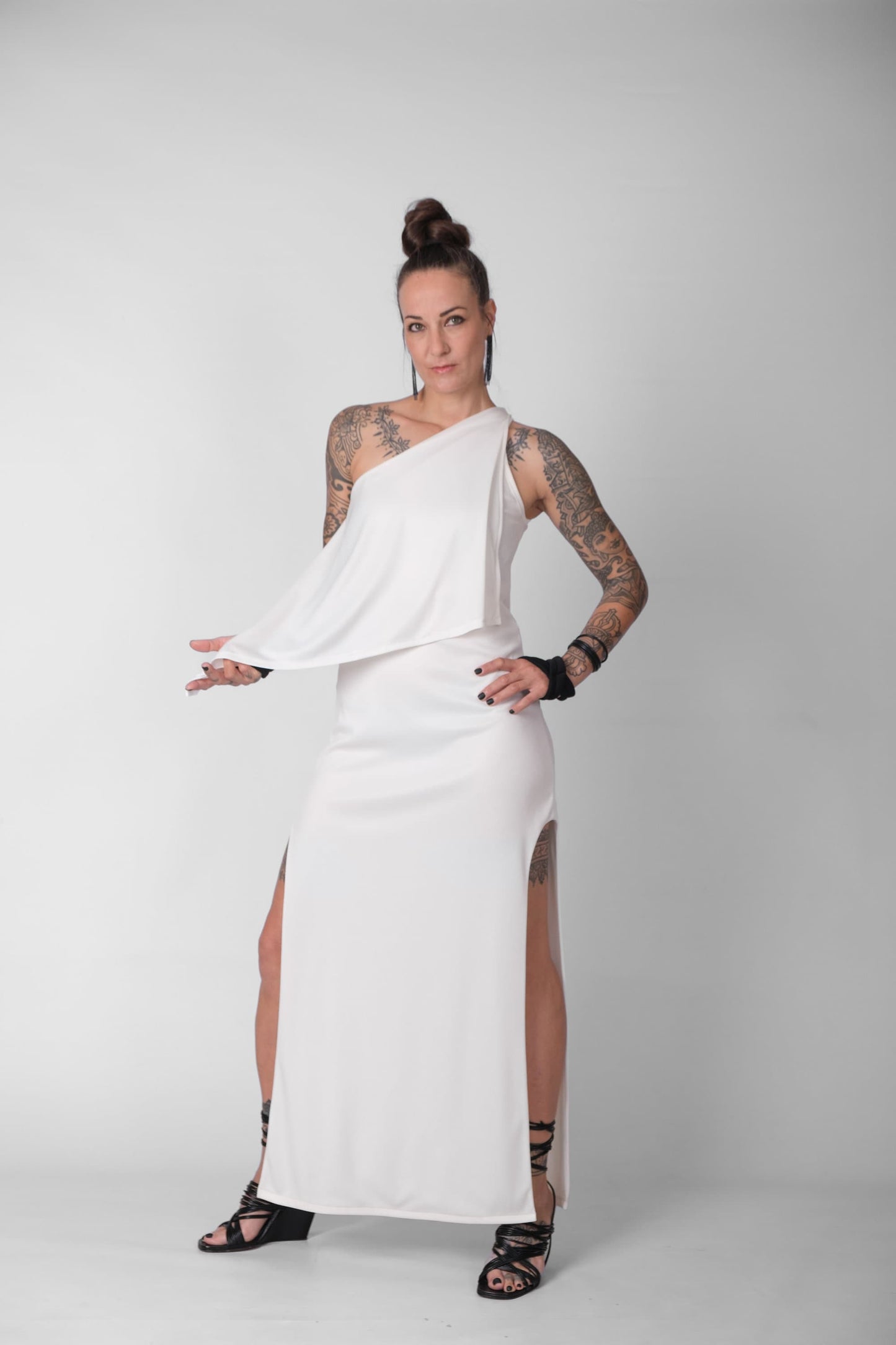 White One Shoulder Elegant Dress